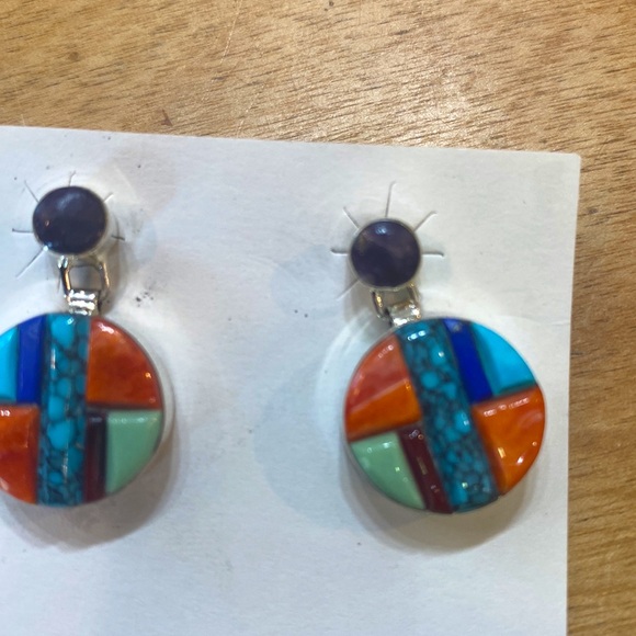 Native American turquoise/coral inlaid earrings 🌺signed - Picture 4 of 5